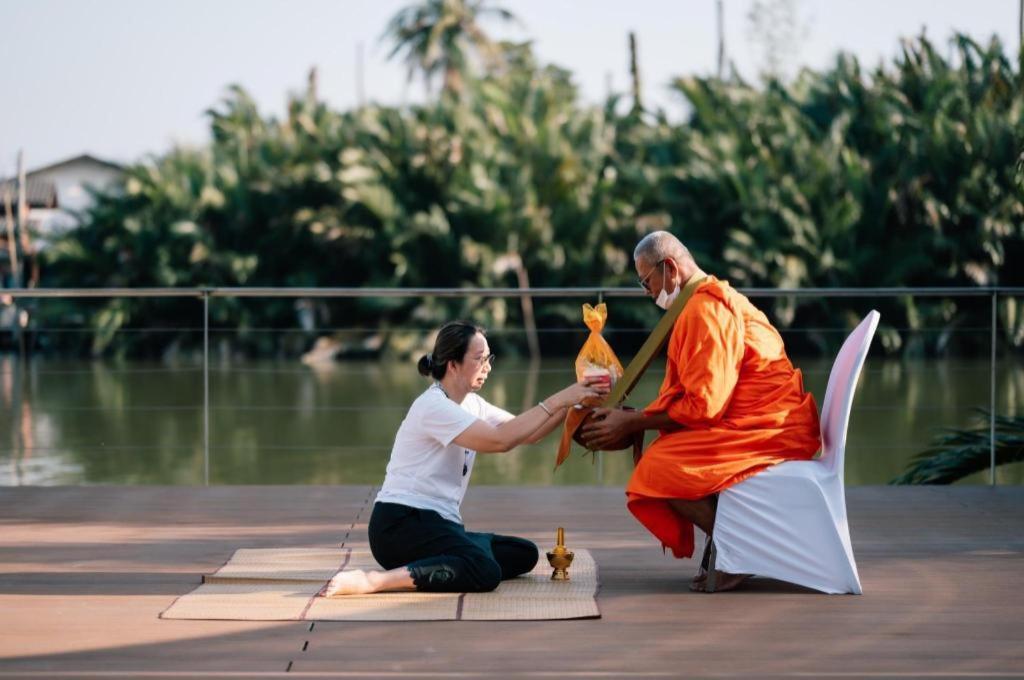 Riverton Hotel Samut Songkhram エクステリア 写真