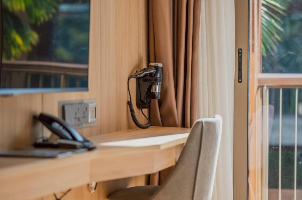 Riverton Hotel Samut Songkhram エクステリア 写真